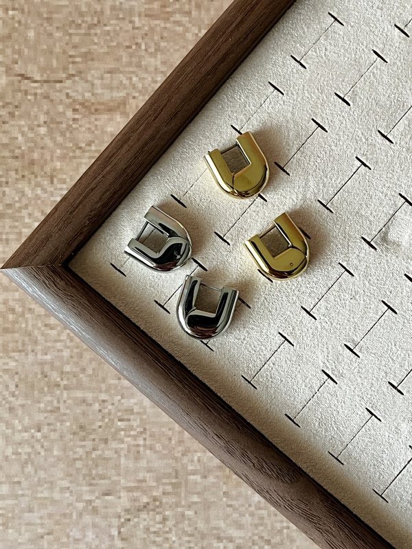 U-Shape Hollow Hoops