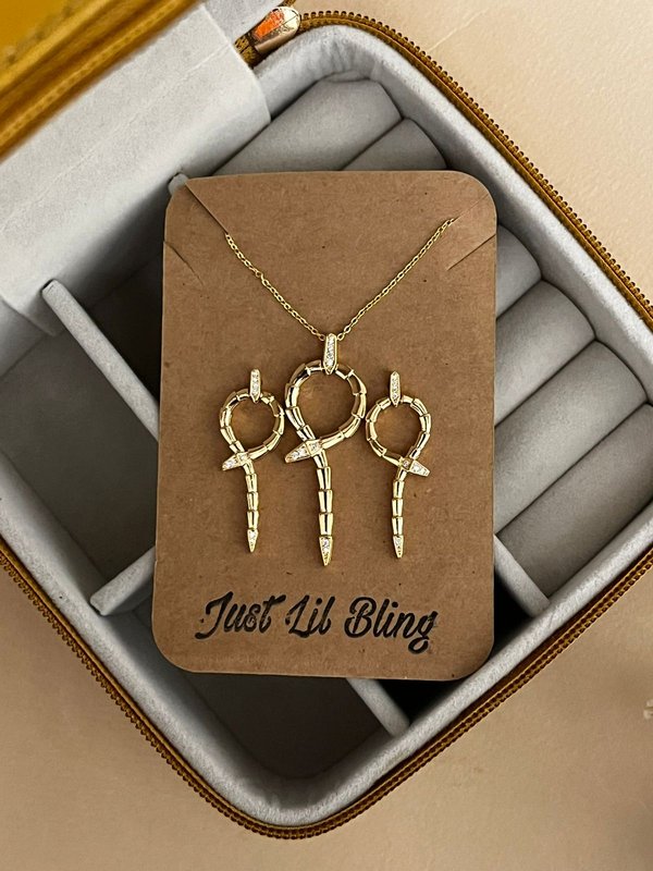 Serpent Necklace Set