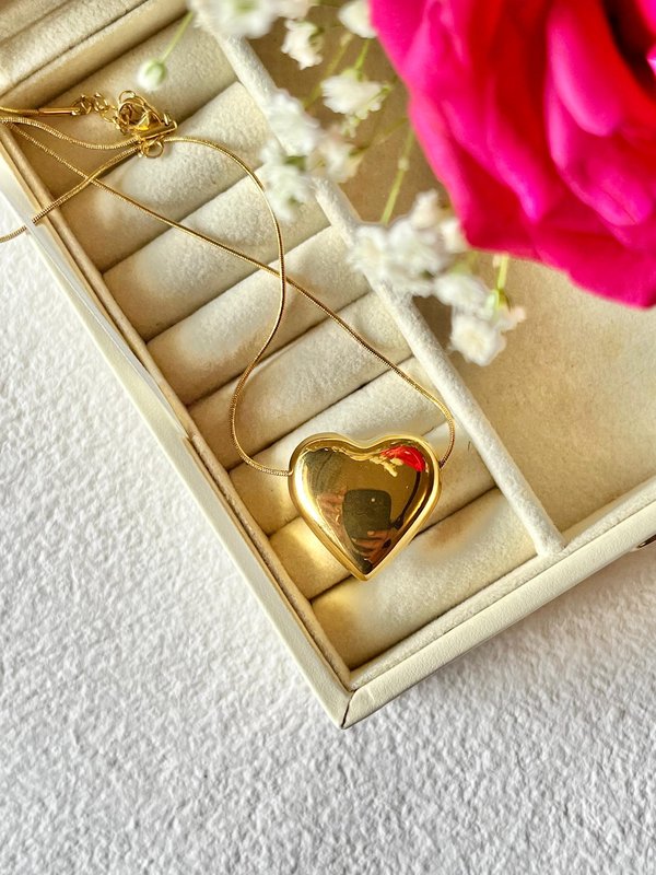 Puffy Heart Necklace