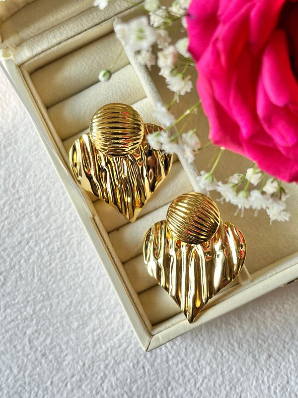 Two-way Heart Earrings (Studs + Earrings)