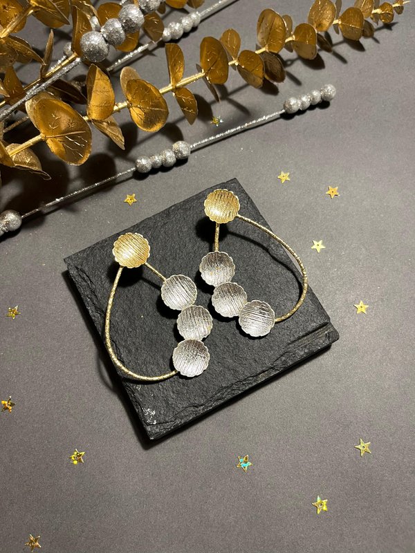 Dual Tone Chunky Drop Shape Earrings