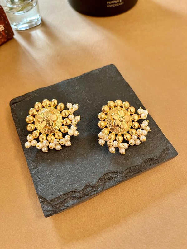 Traditional Gold & Pearl Studs