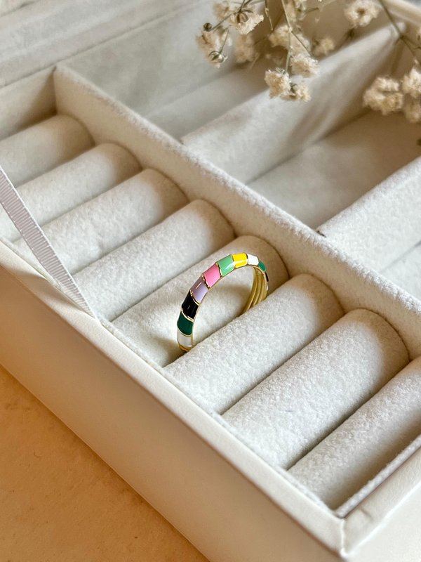 Multicolor Thin ring