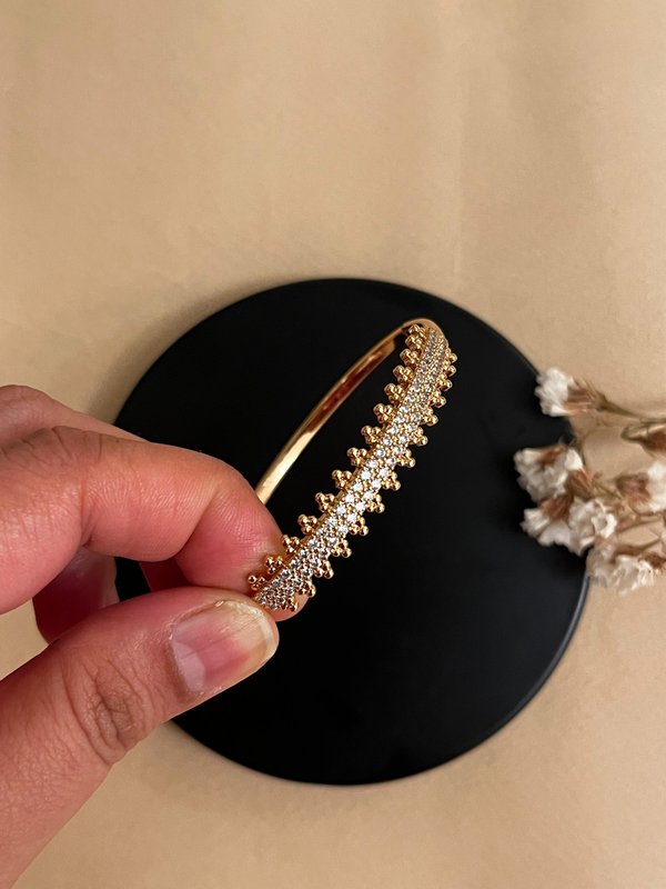 Rosegold Studded Boondi Bracelet