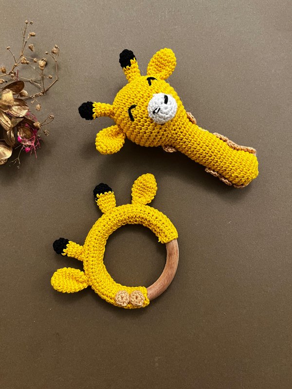 Yellow Giraffe Set of 2 (Toy & Teether)
