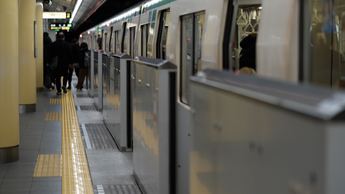 FE148735-979C-4438-A01C-91F5A7751863_1_105_c