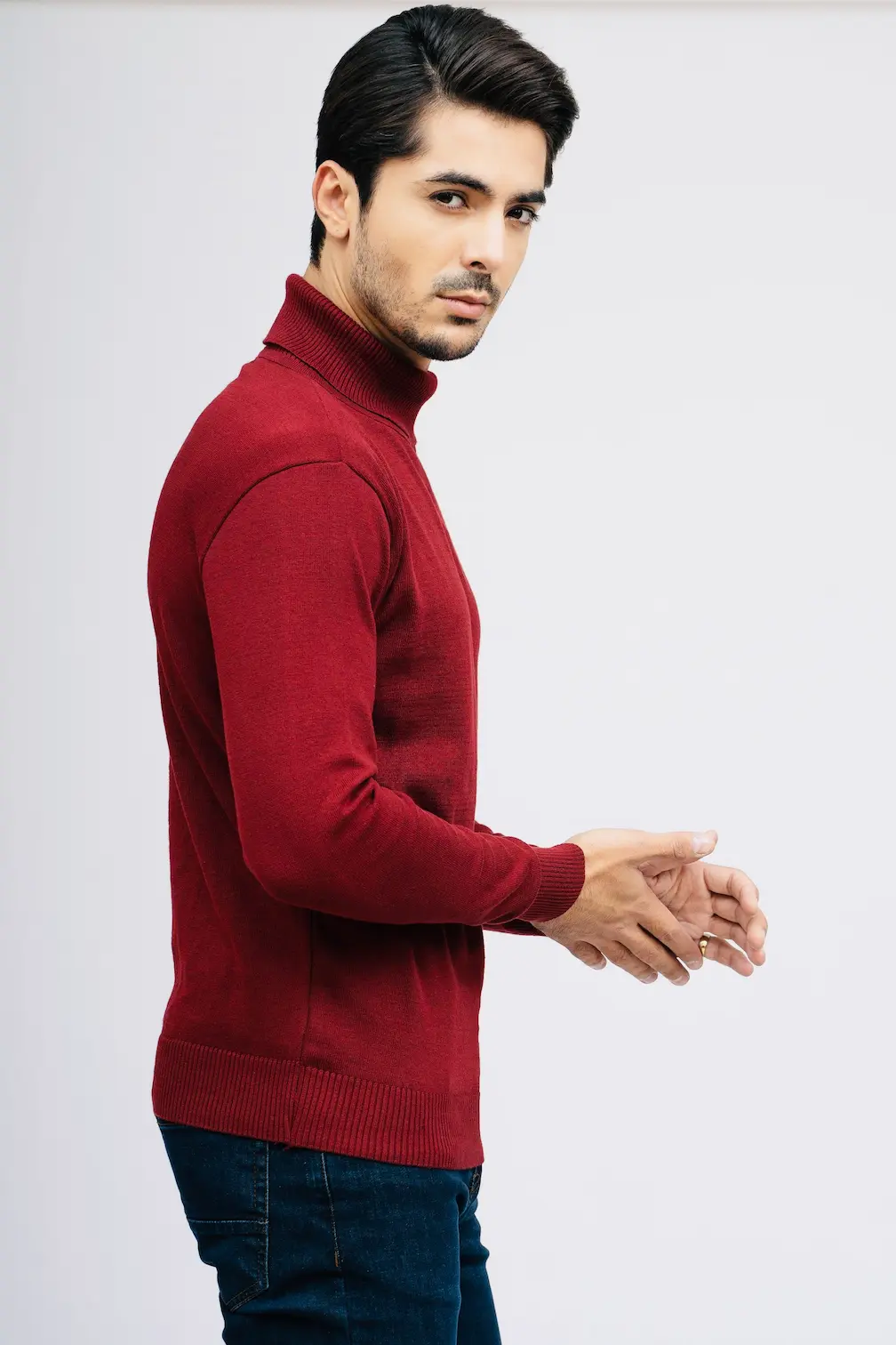 high neack  marun 13