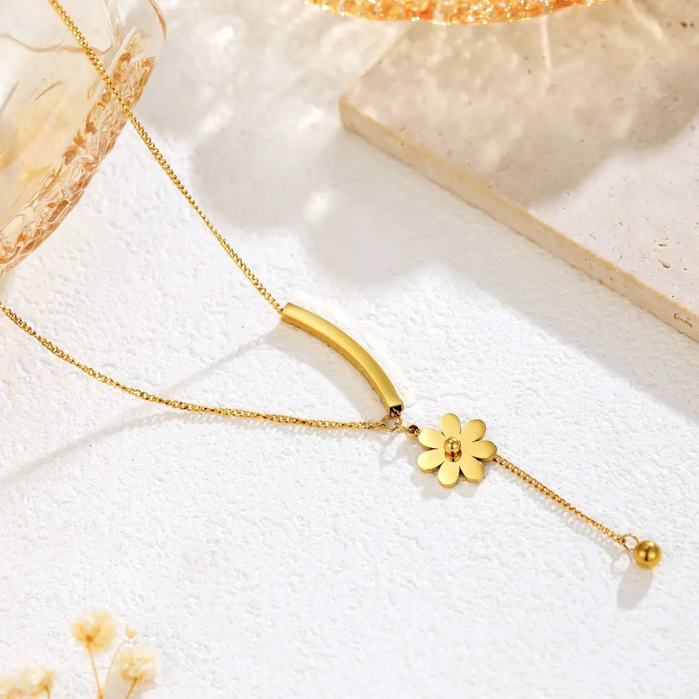 Necklace stainless steel color guaranteed, waterproof, sweat-proof, lasting minimum 6 months to 1/2 years 95