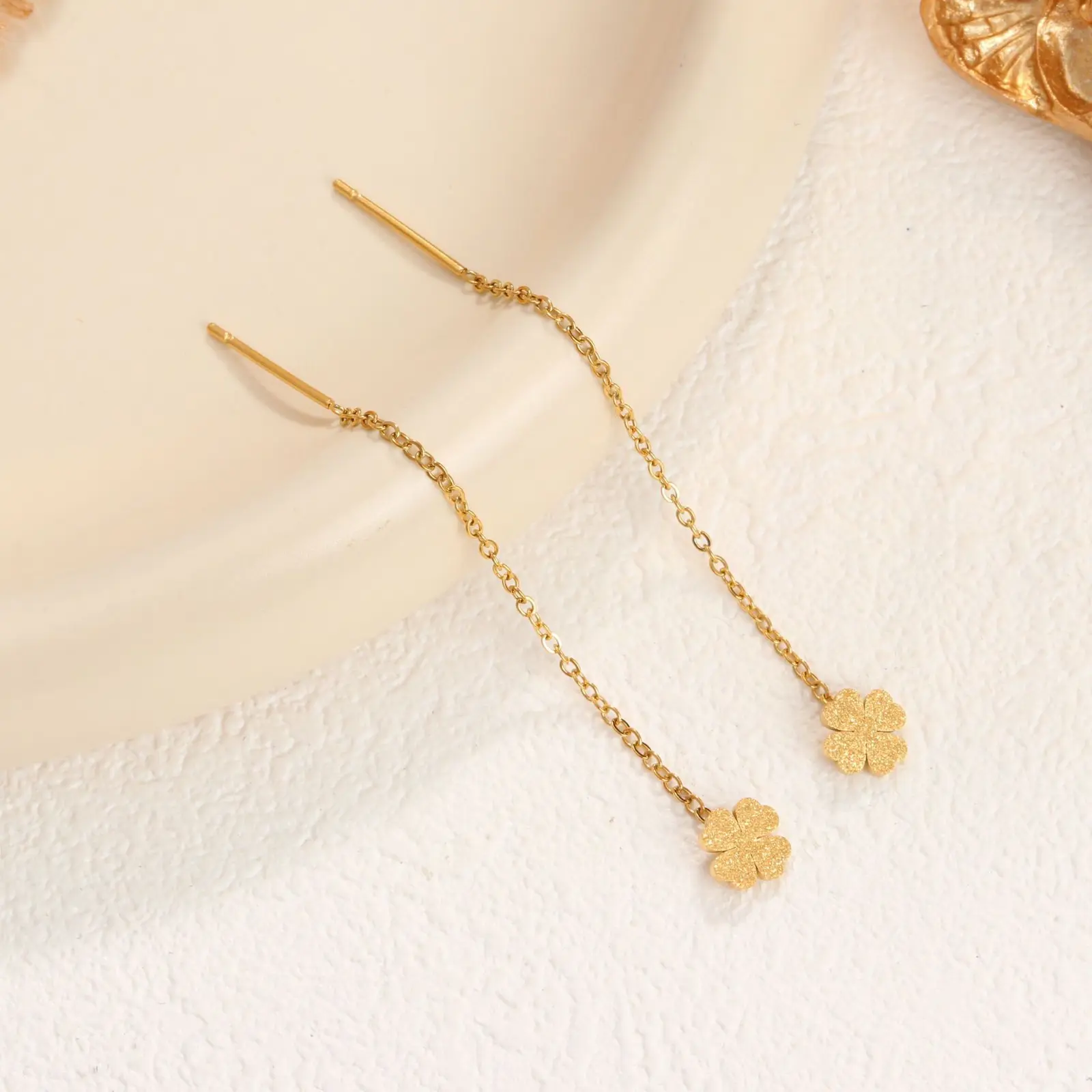 Earrings stainless steel color guaranteed, waterproof, sweat-proof, lasting minimum 6 months to 1/2 years✨ 475