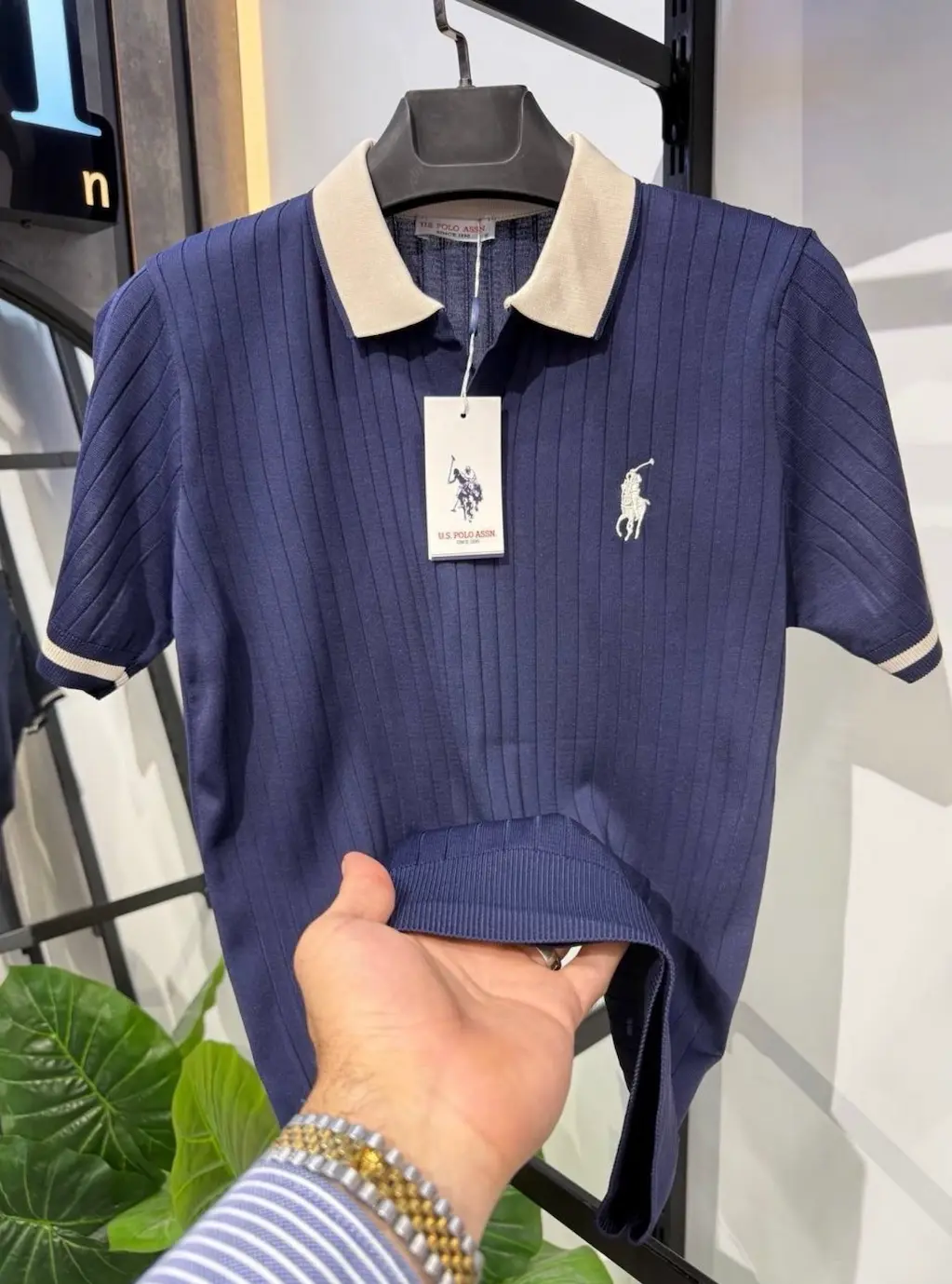U.S.POLO NAVY HALF 22