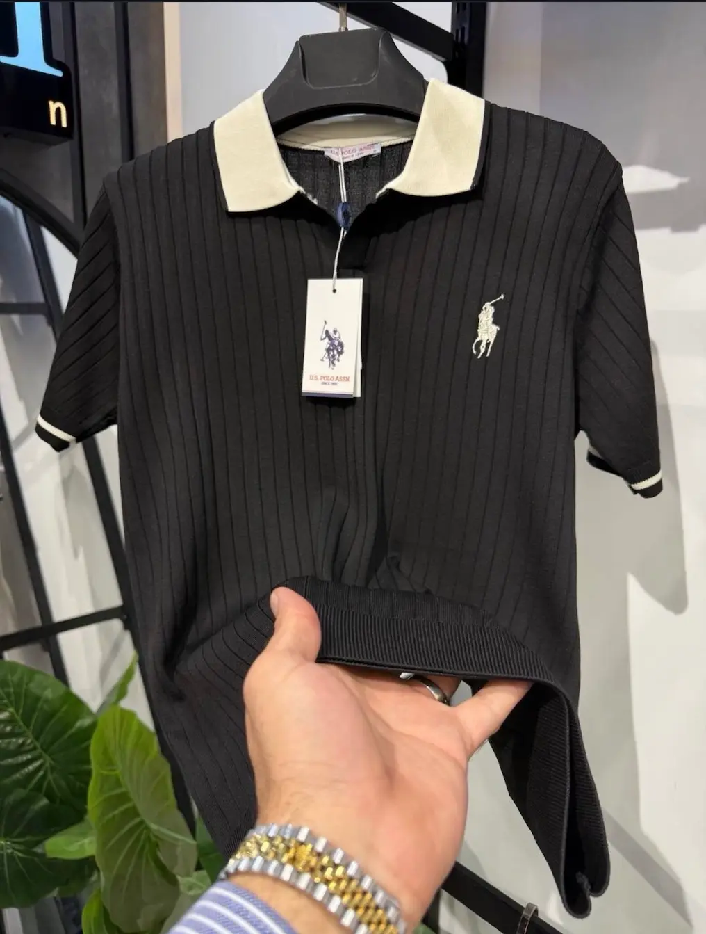 U.S.POLO black HALF 28