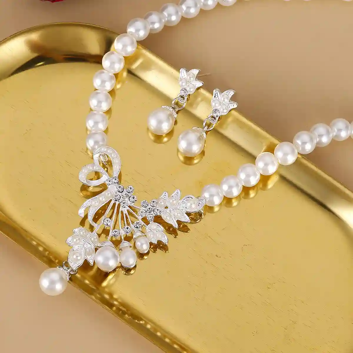 Pearl Necklaces set 23