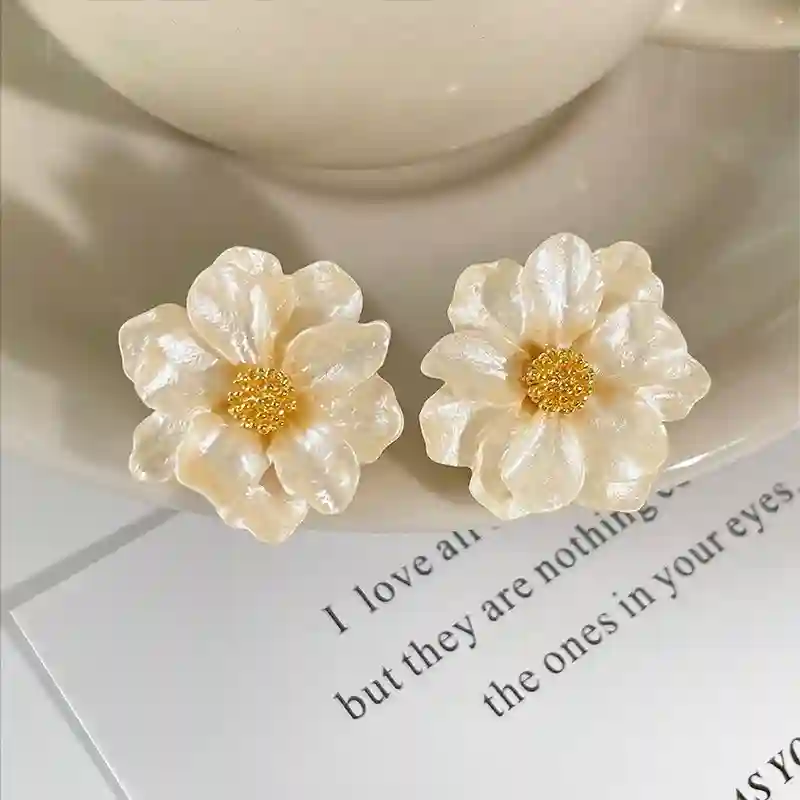 Earring 72