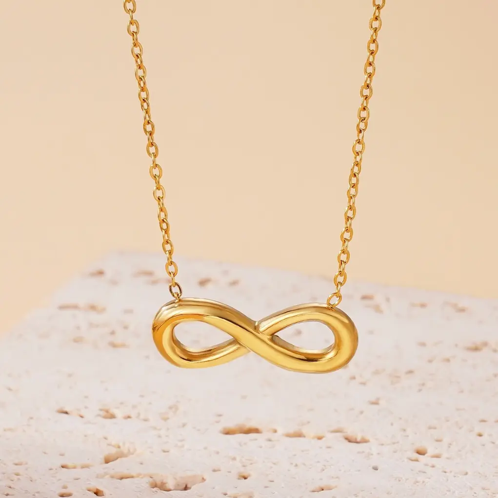 Necklaces Stainless steel colour guaranteed 6 month 168