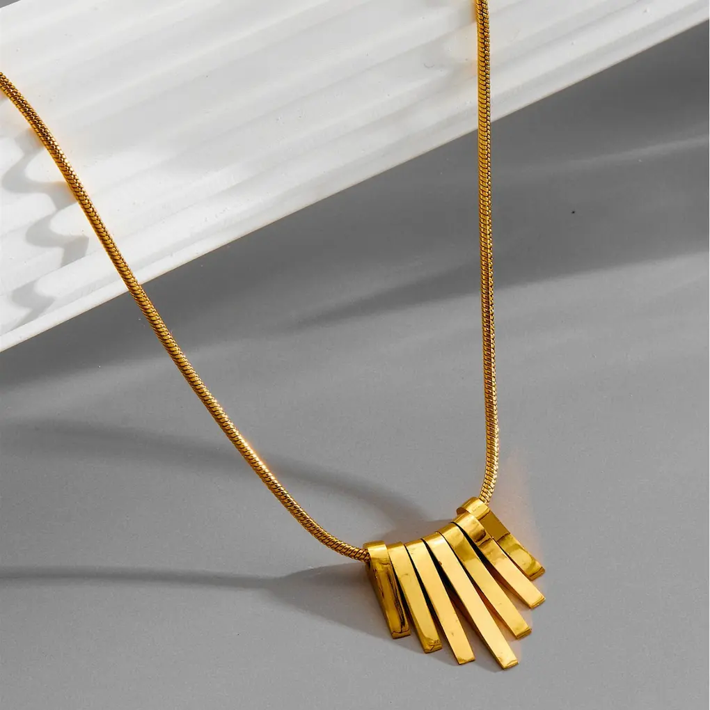 Necklace color guaranteed 6 month stainless steel 205