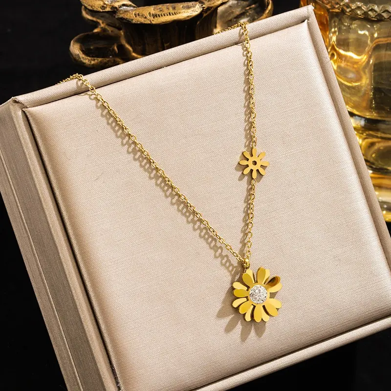 Necklace color guaranteed 6 month stainless steel 228