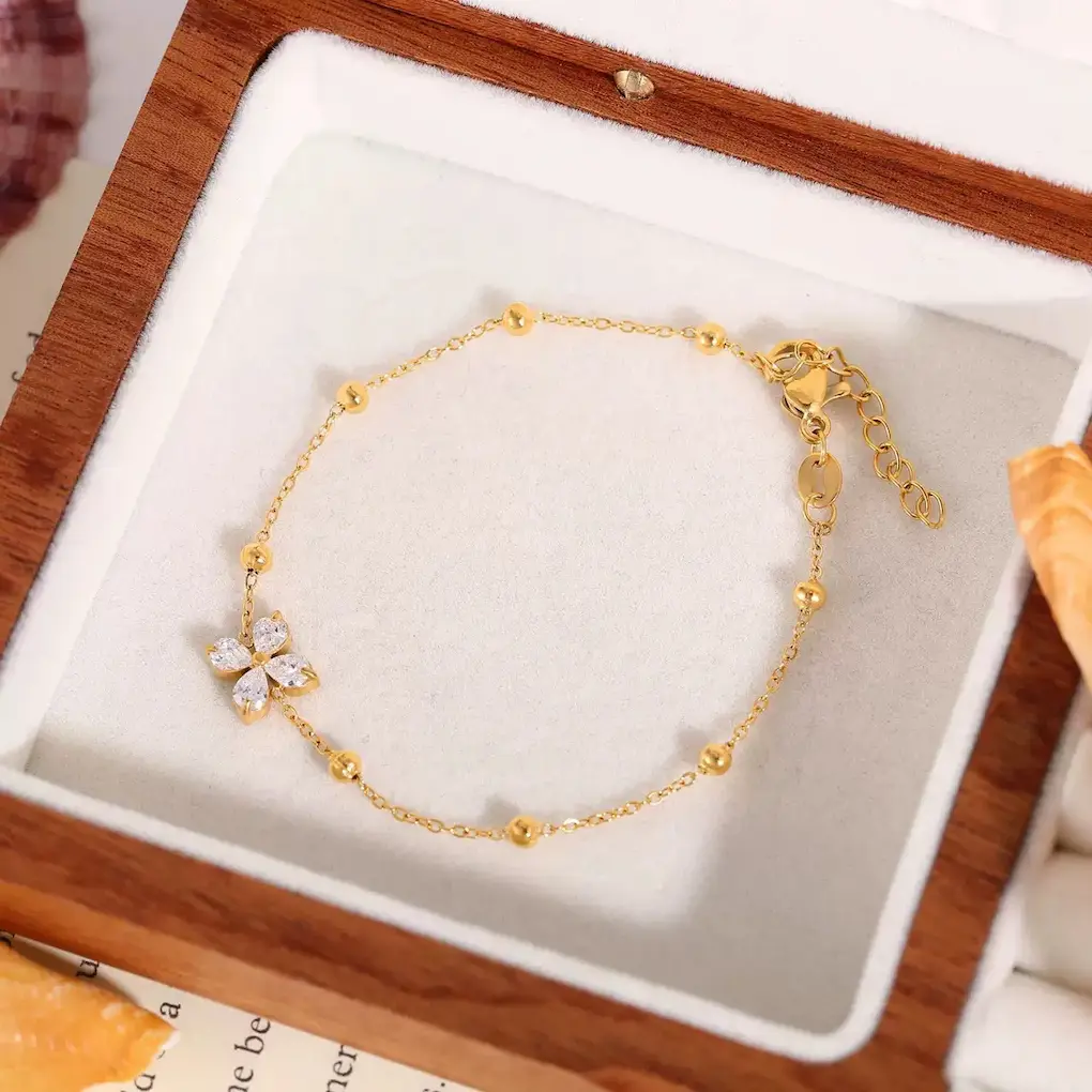 Stainless steel  18 gold plated.Six month granted. 234