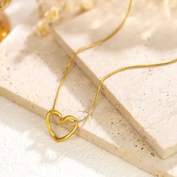 Minimalist twisted heart necklace 59