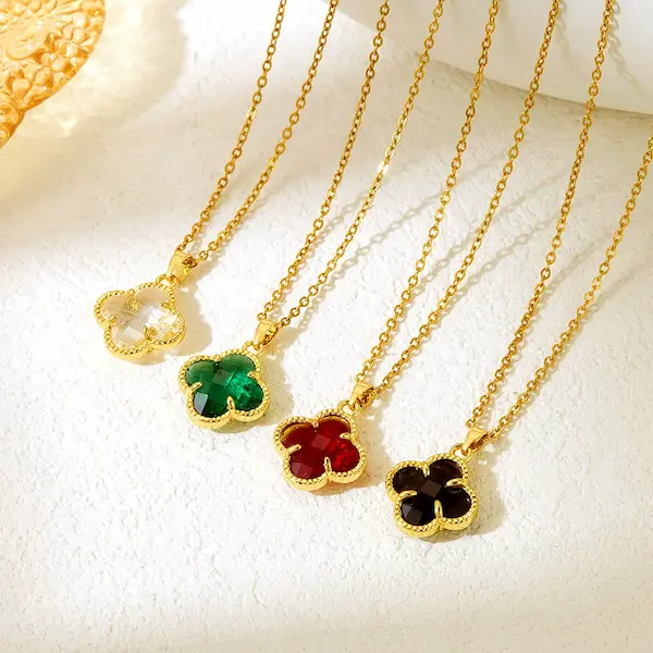 Four leaf clover necklace 83