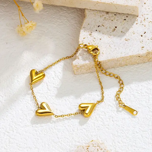 Four heart stylish bracelet 42