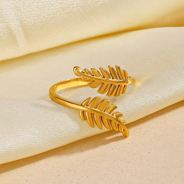 Adjustable golden leaf color guaranteed ring 138