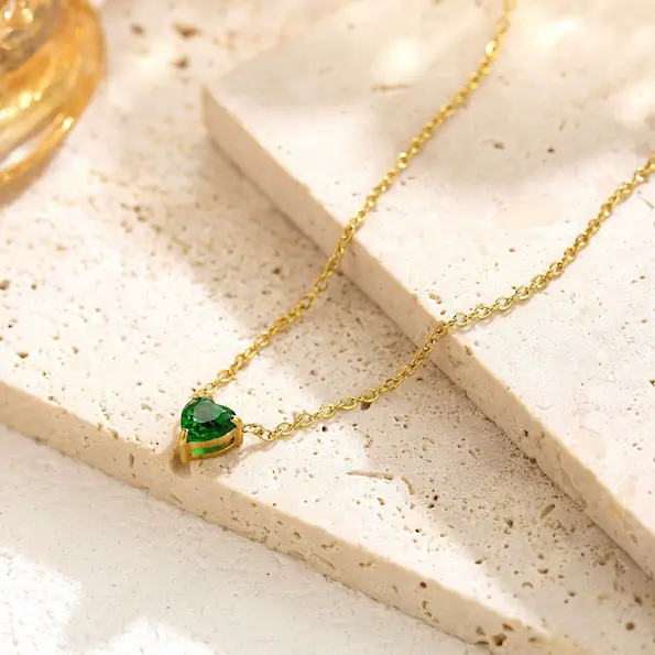Green diamond core color guaranteed necklace 145