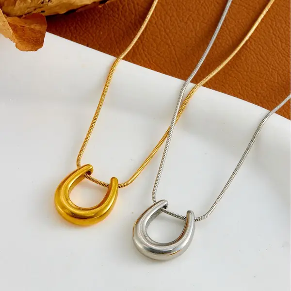 U shaped color guaranteed necklace 149