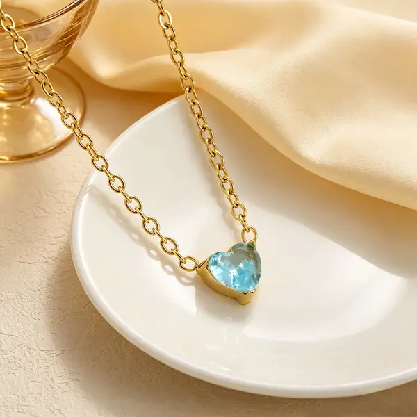 Sky blue  heart shaped diamond color guaranteed necklace 533