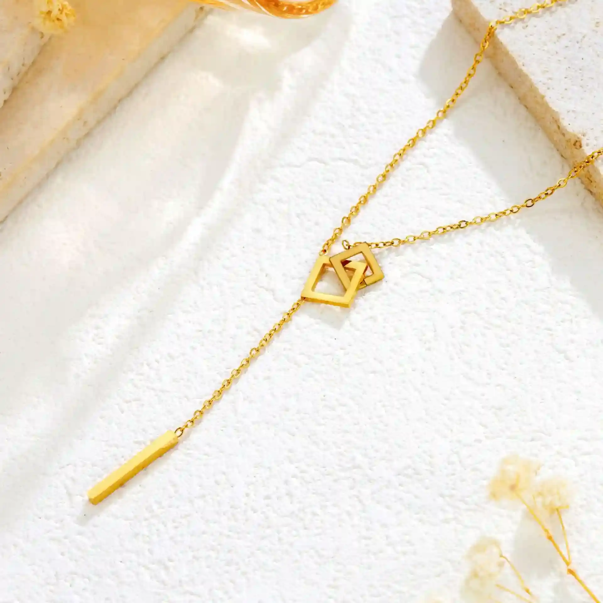 Necklace colour guaranteed one year titanium steel 🟨✨ 8