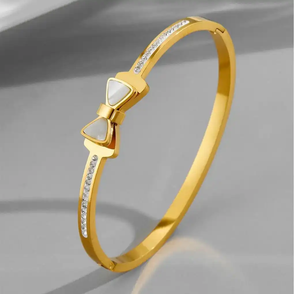 Bracelet Titanium steel colour guaranteed one year ✨💖