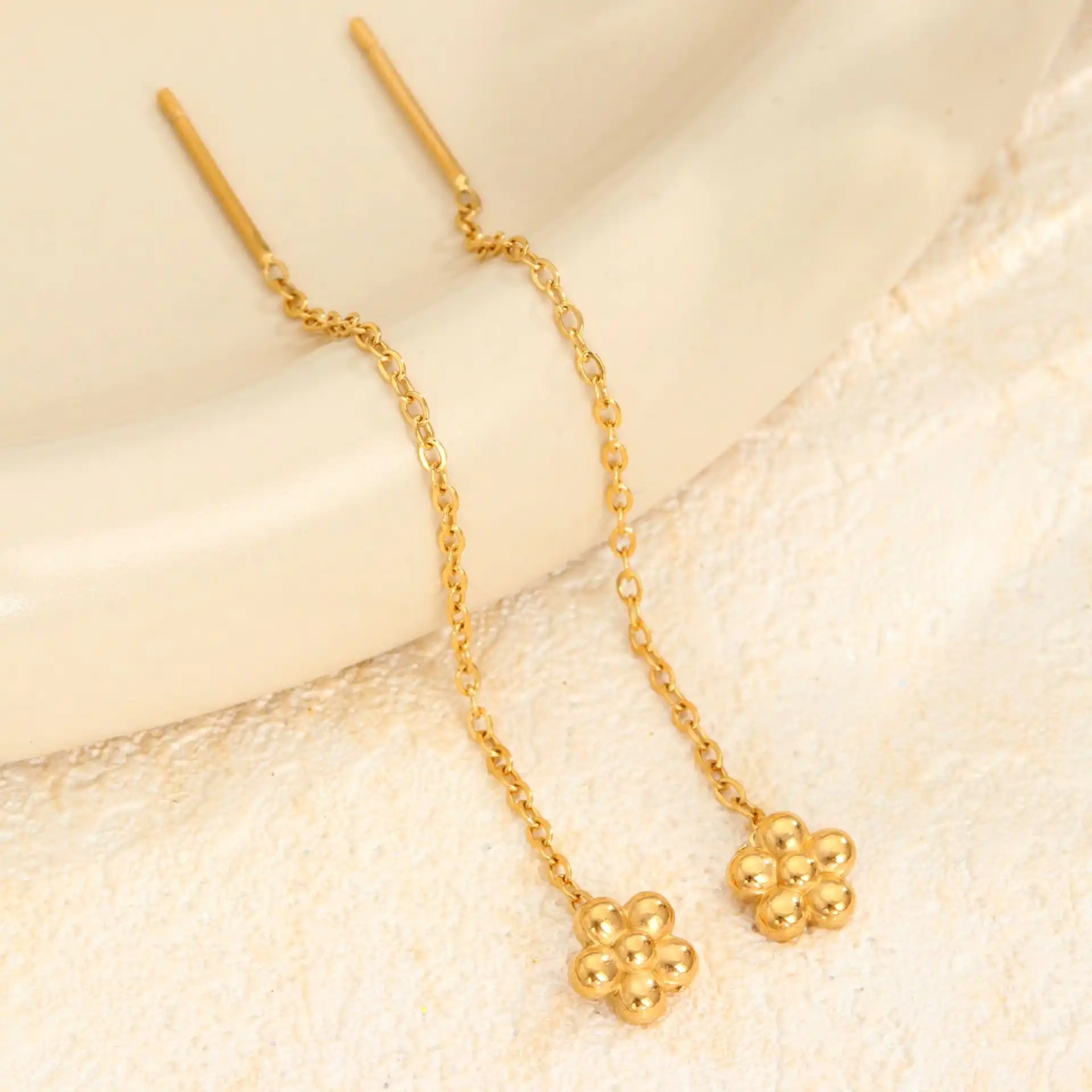 Earrings stainless steel colour guaranteed  2 year ✨ 328