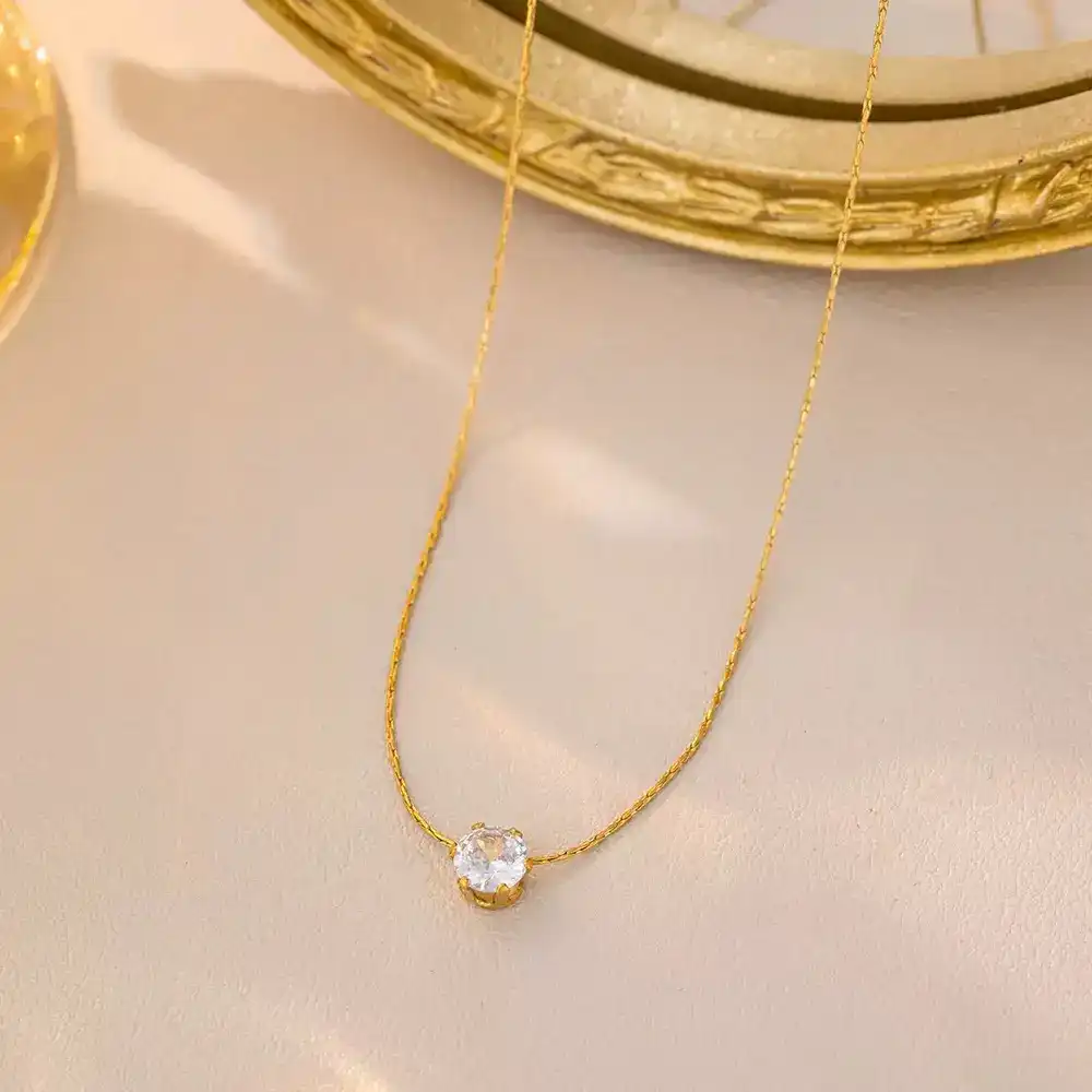 Necklace colour guaranteed 2 year titanium stee✨ 269