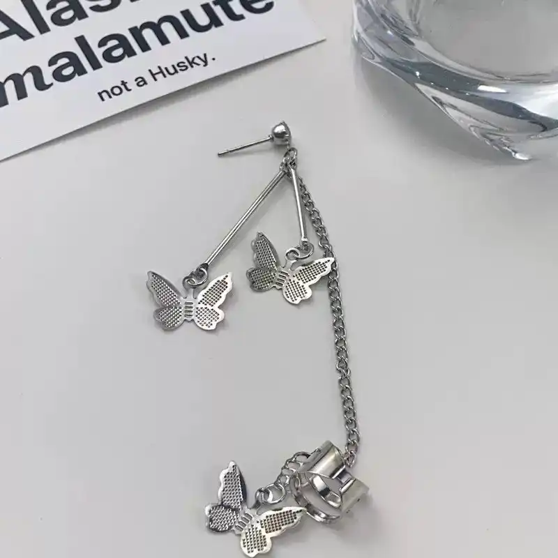 Best selling stylish earring 🎀🦋