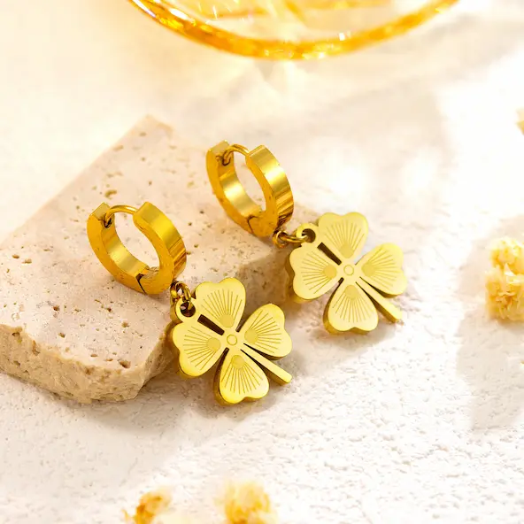 Four leaf clover earrings 55