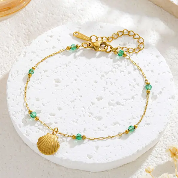 Emerald bead bracelet 62