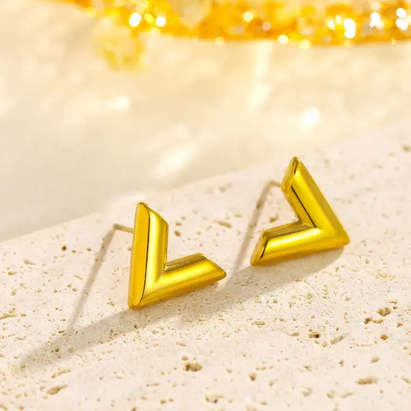 V shaped earrings 116