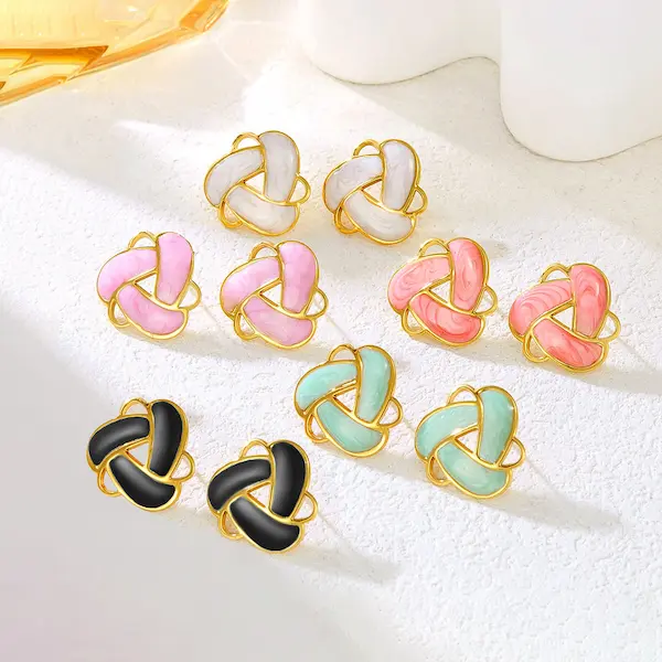 Court-style enamel drip triangular geometric earrings 128