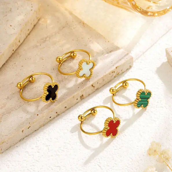 Four leaf clover ring 138