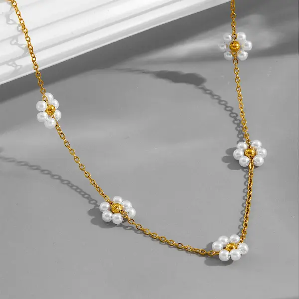 Flower pearl necklace 149
