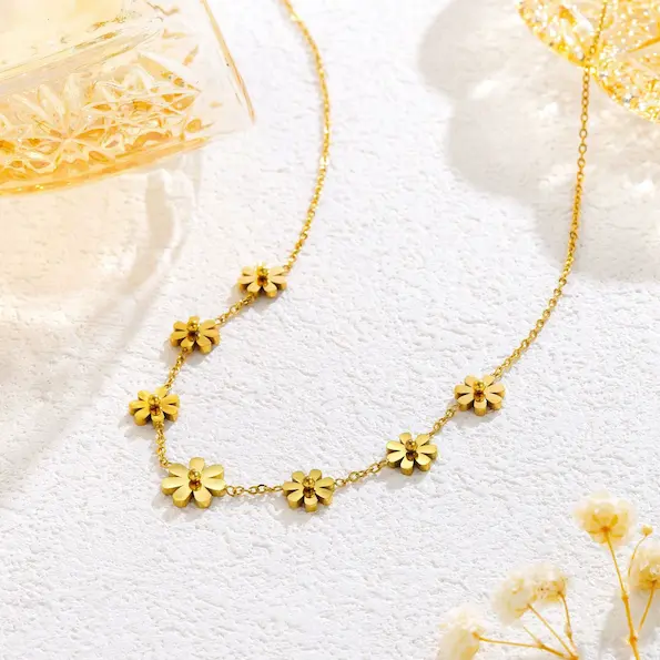Sunflower design daisy gold necklace 155