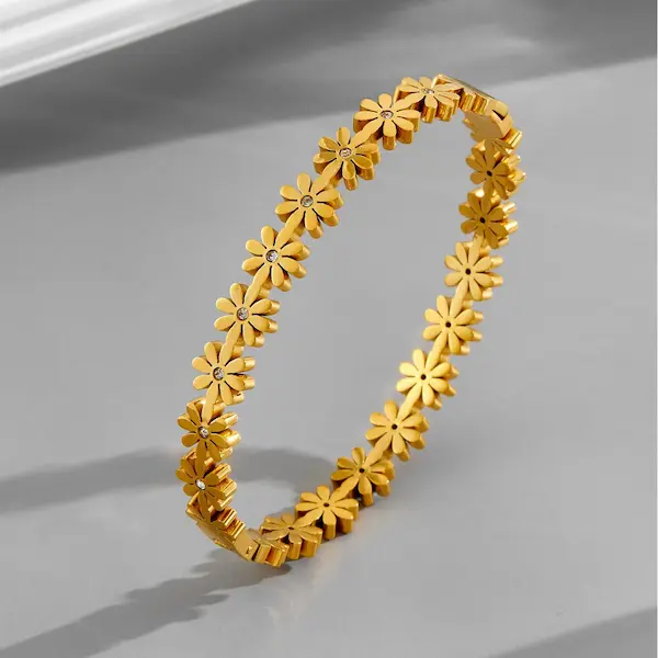 Daisy floral pattern bangle 176
