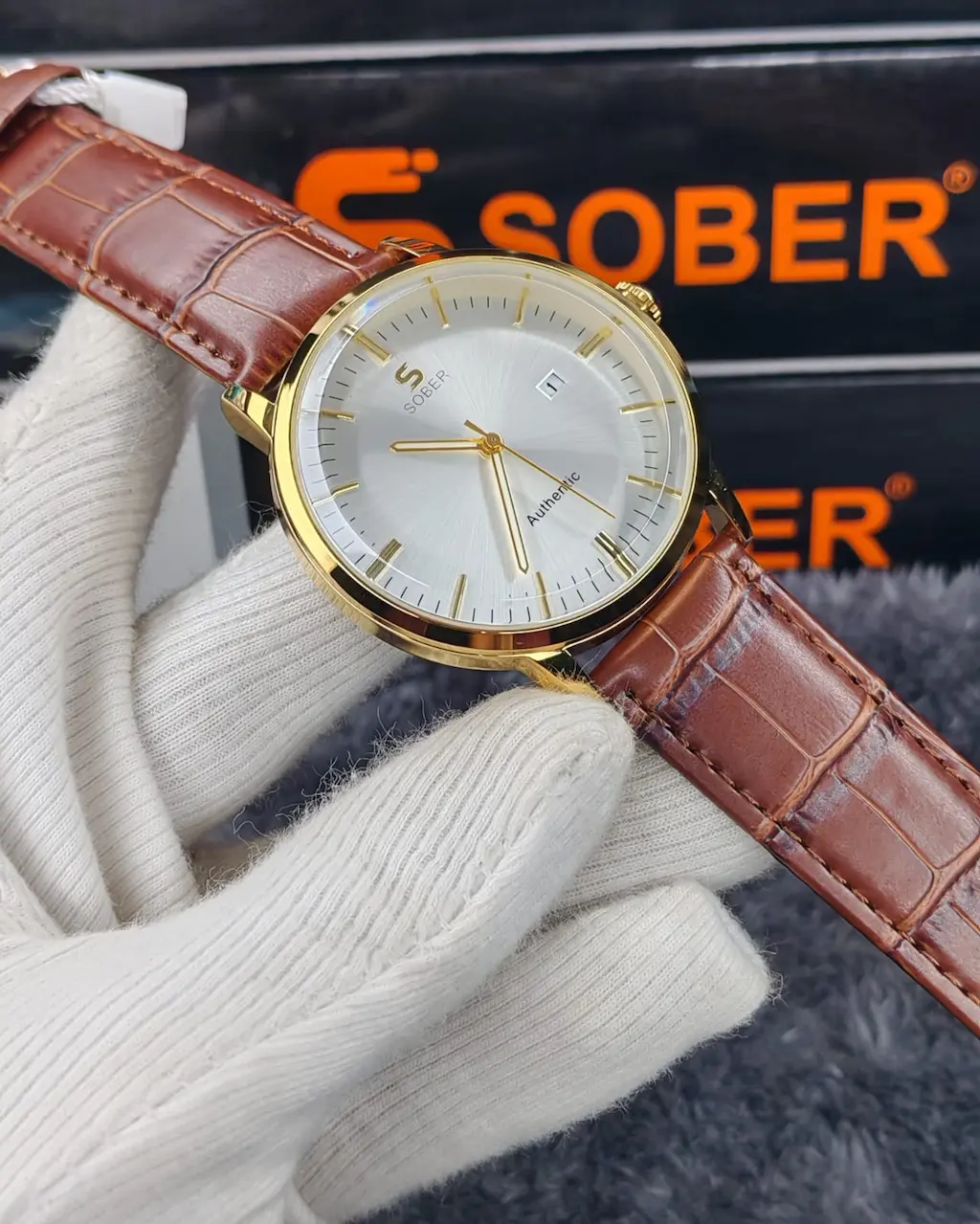 White Dia Red Leather Starp Premium SOBER Classic Watch 269