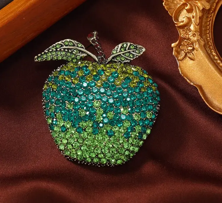Brooch 15 158