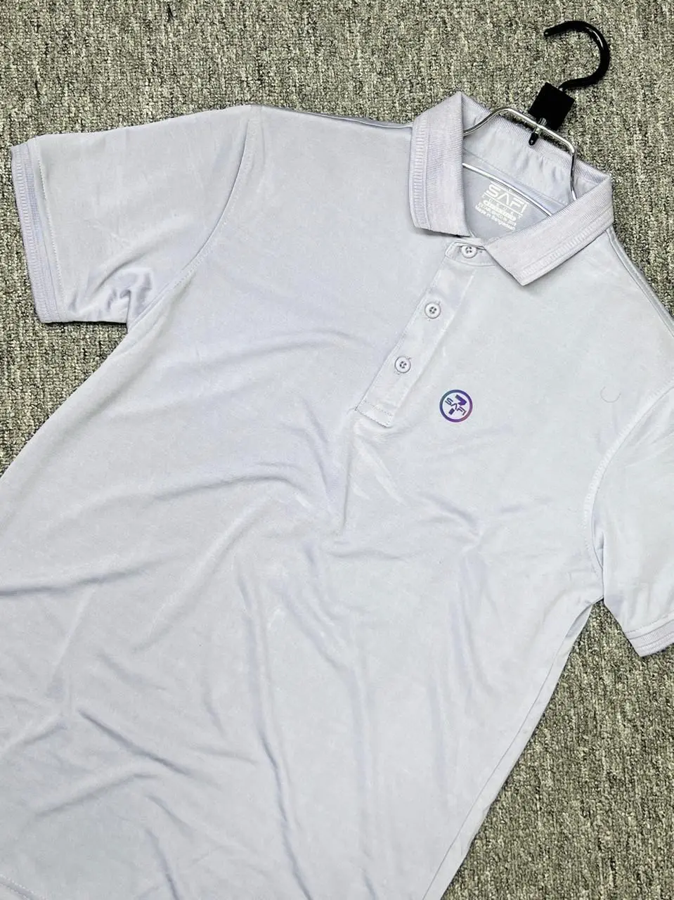 Exclusive Safi Solid Polo Silver Color 81