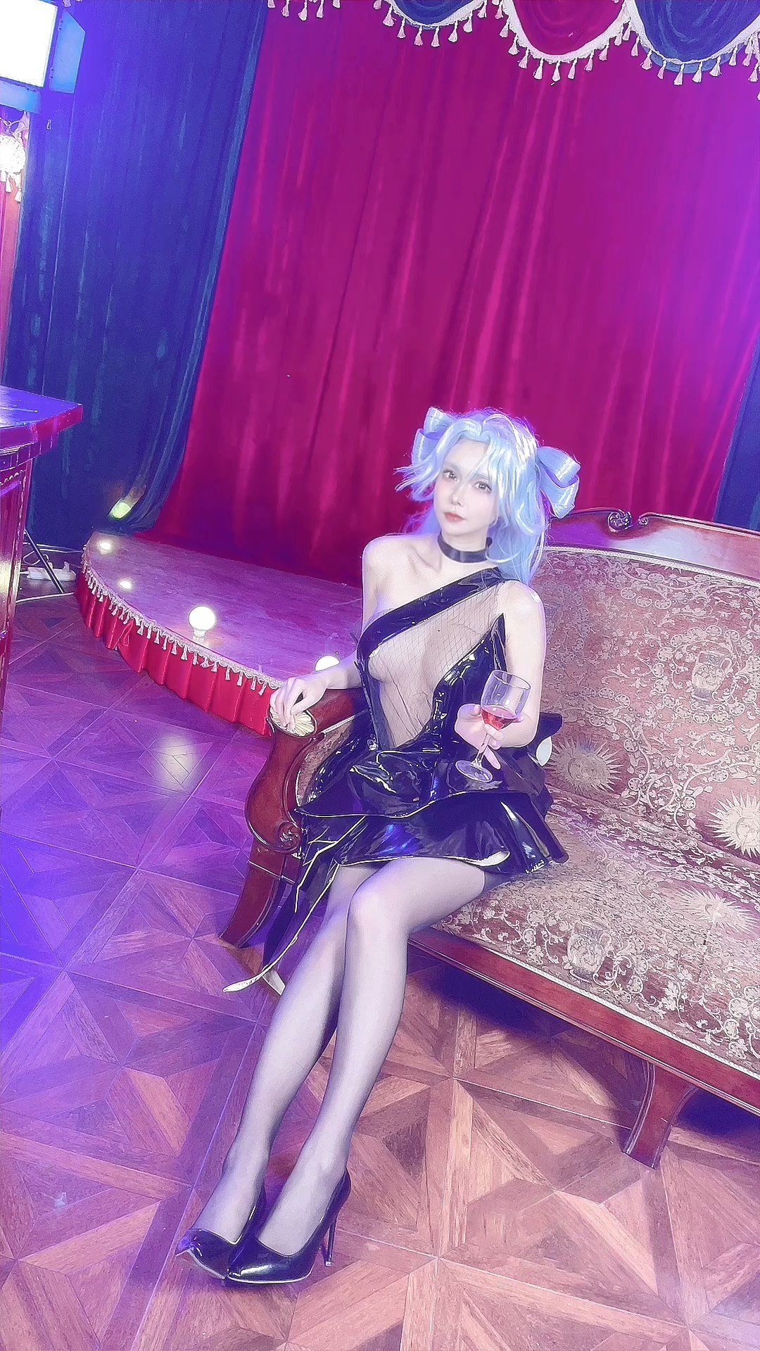 亚马逊鲶鱼 - 少女前线 PA-15 香槟怪盗 photo