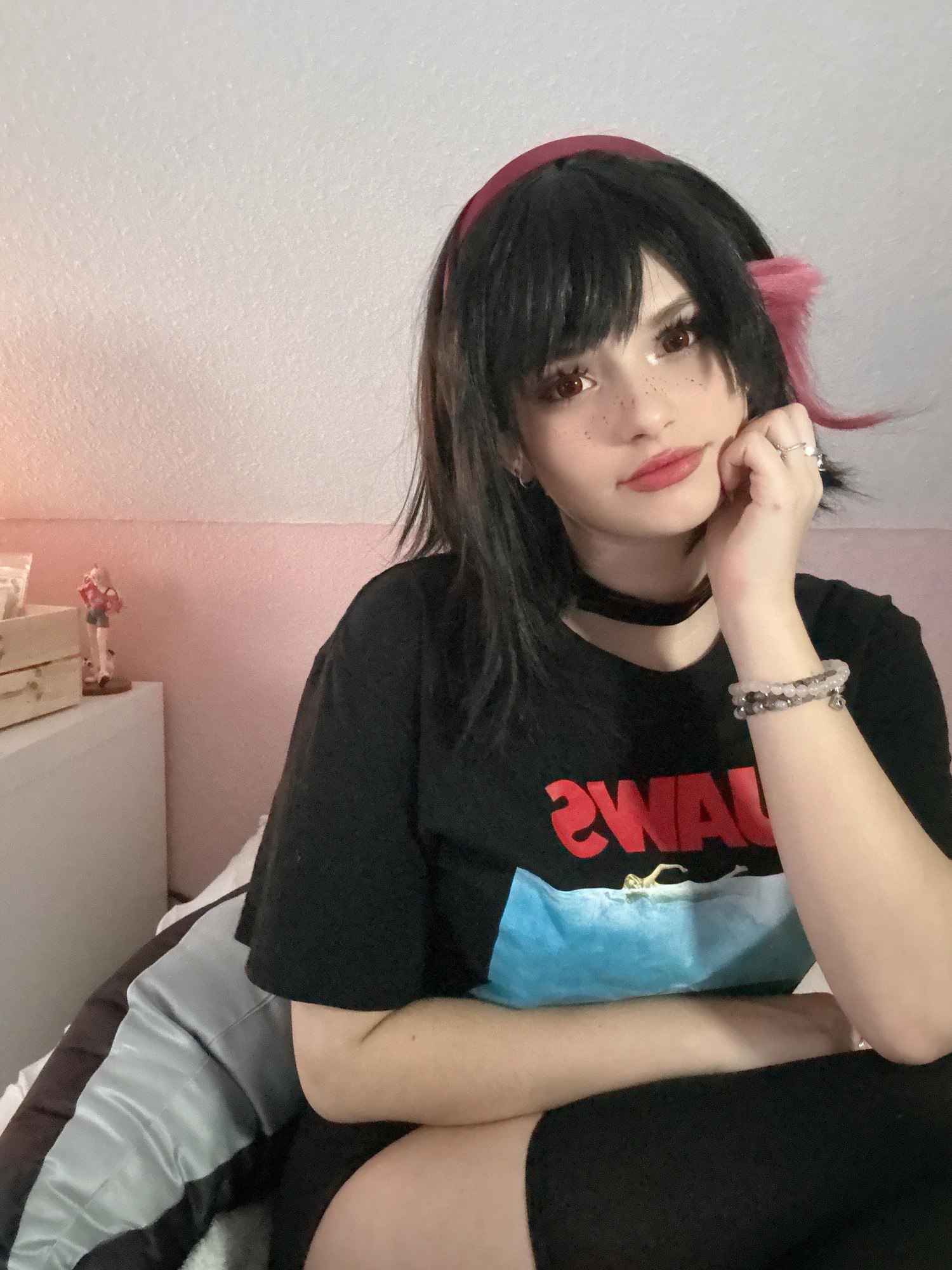 Avy Genki - Ellen Joe casual character image