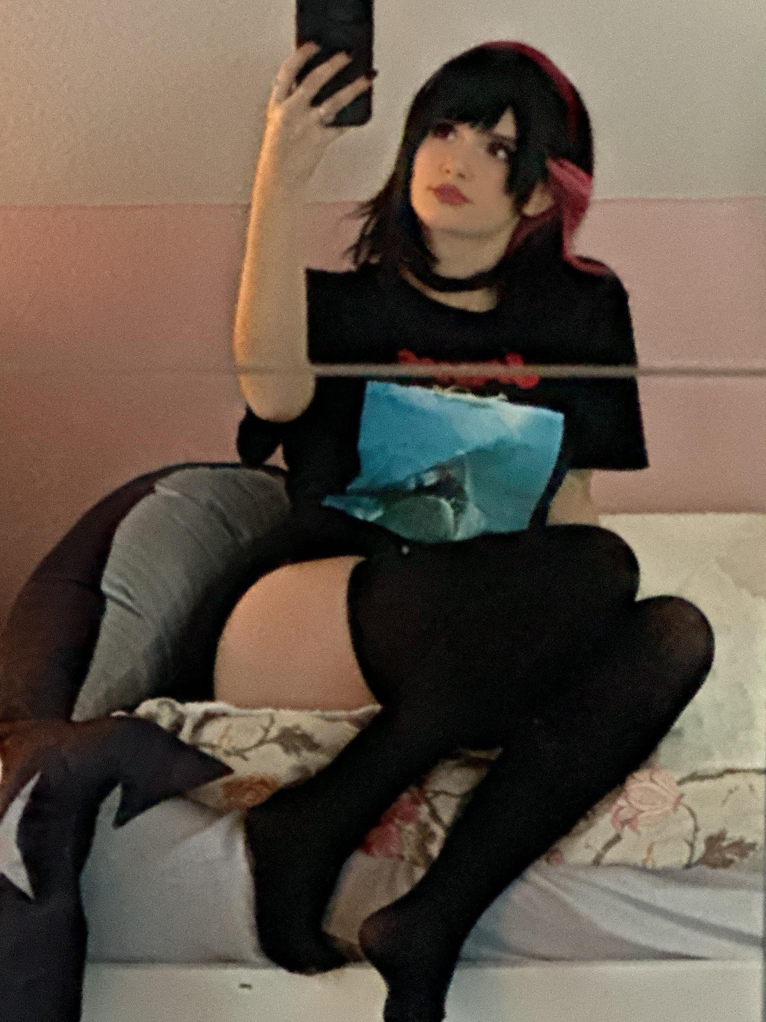 Avy Genki - Ellen Joe casual photography portrait