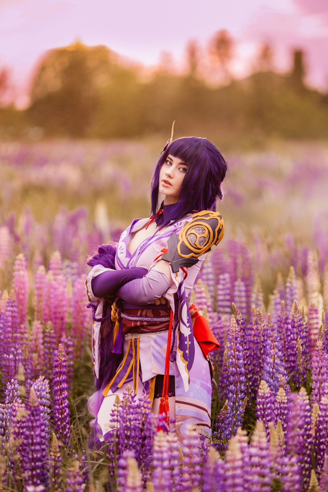 Bun_with_raisins_007 - Raiden Ei character image