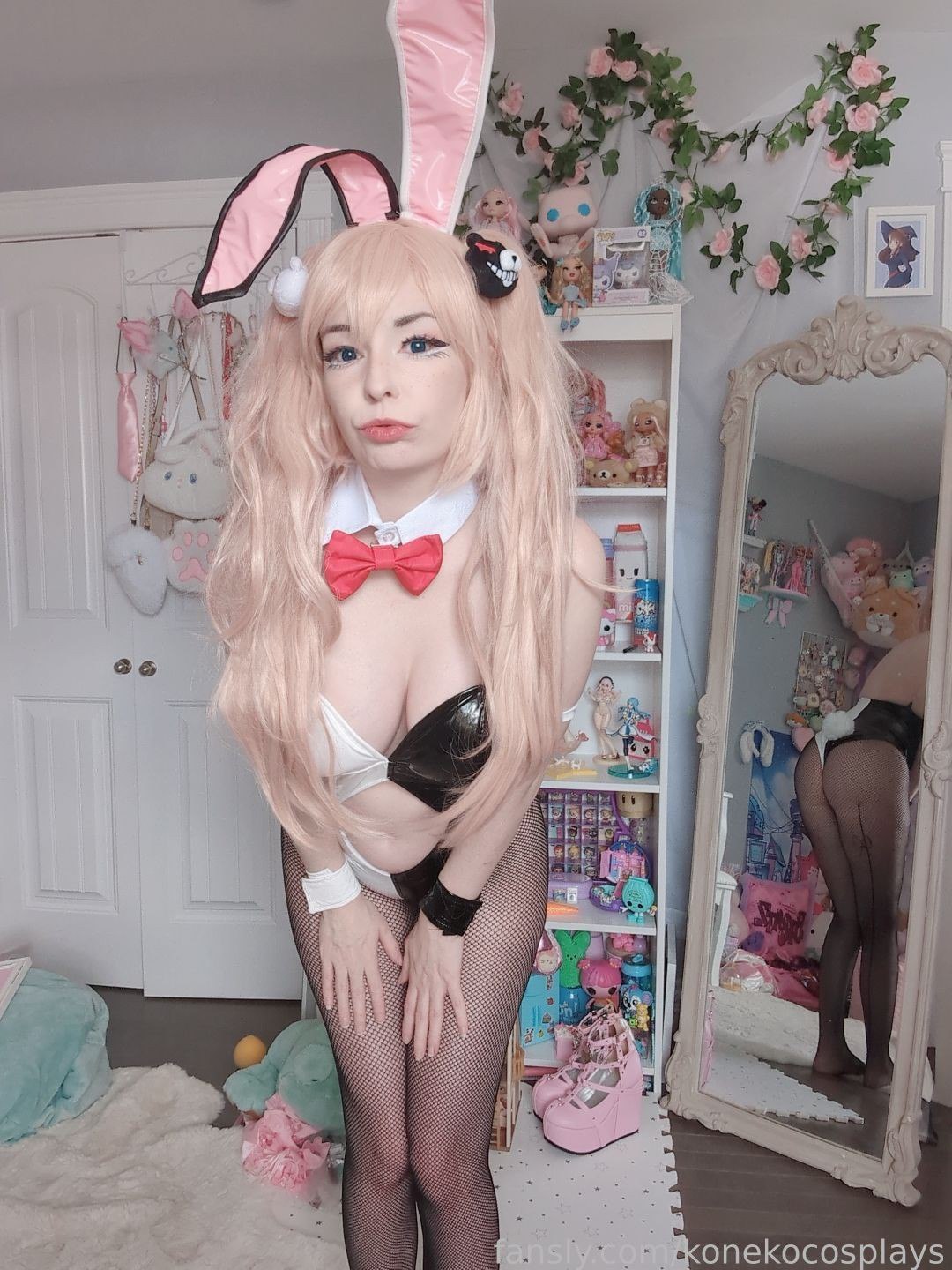 Koneko Cosplays - Bunny Junko portrait photo