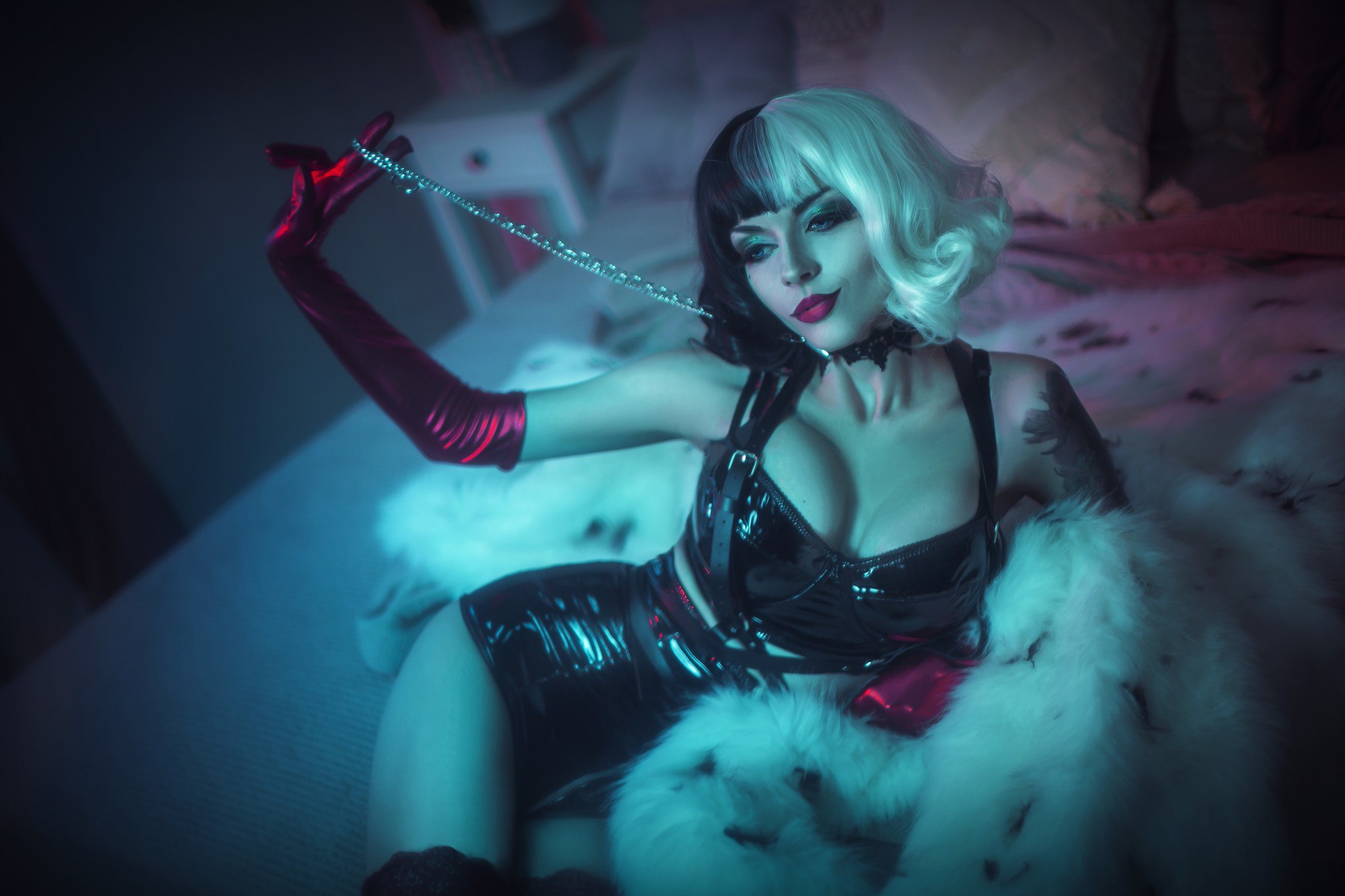 Lil G - Cruella Latex Lingerie portrait photo